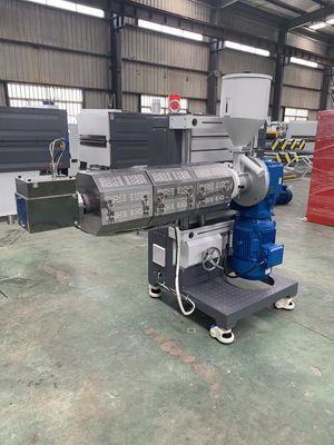 kaufen Runde Muster HAUSTIER Einzelfaden-Maschinen-Zahnbürsten-Produktionsmaschine online manufacture